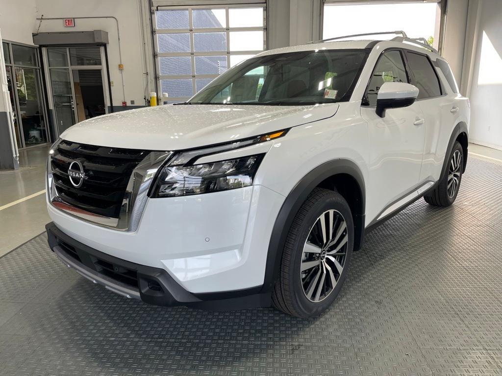 new 2025 Nissan Pathfinder car, priced at $47,699