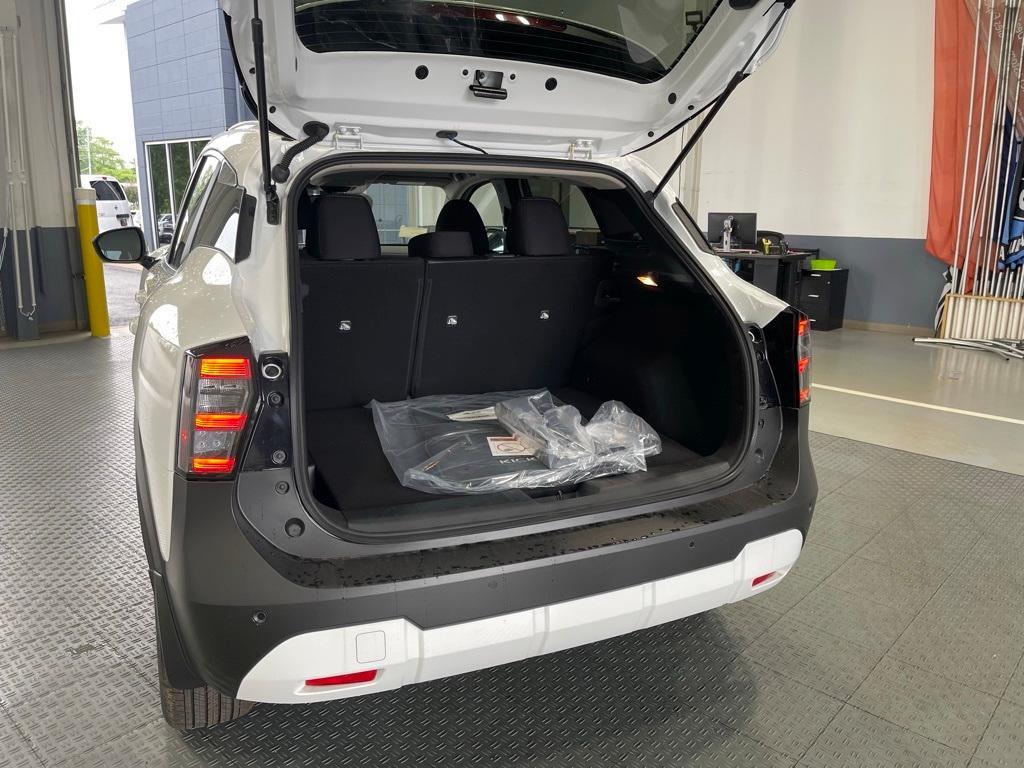 new 2025 Nissan Kicks car, priced at $26,614