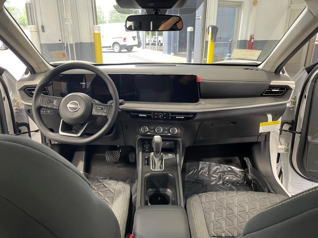 new 2025 Nissan Kicks car, priced at $26,614