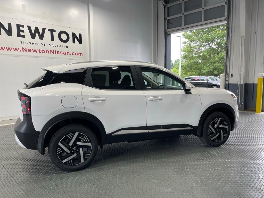 new 2025 Nissan Kicks car, priced at $26,614
