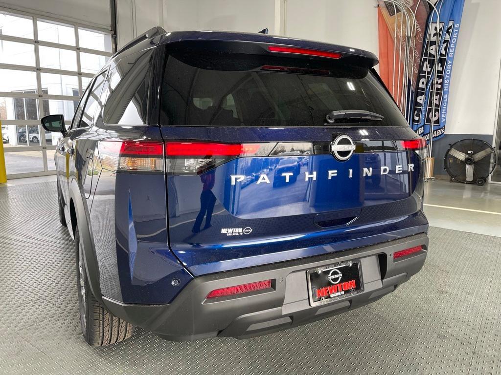 new 2025 Nissan Pathfinder car, priced at $36,486