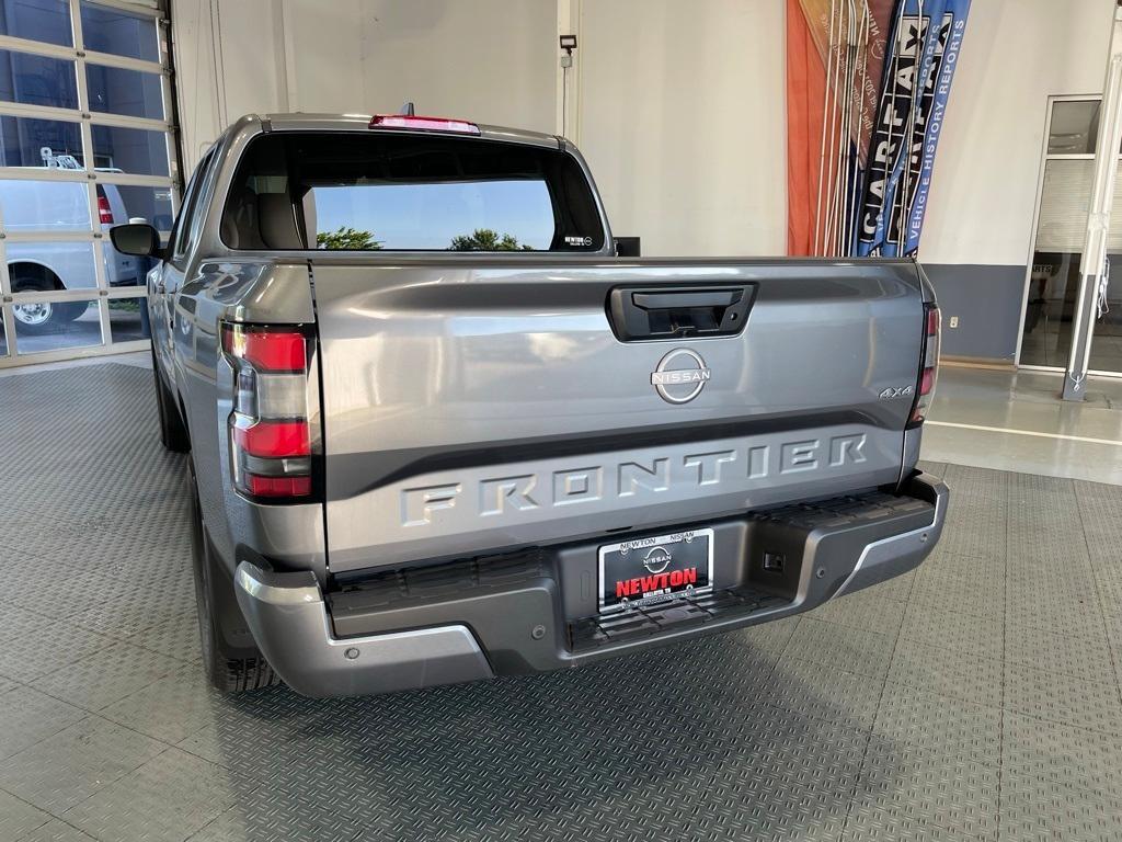 new 2025 Nissan Frontier car, priced at $35,425