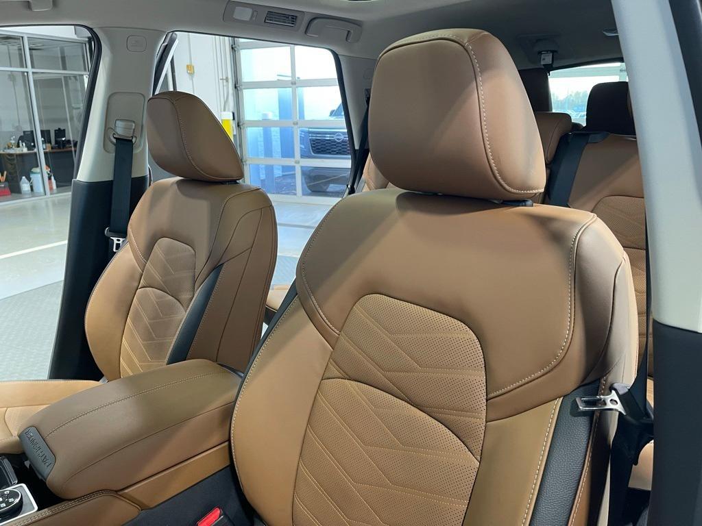 new 2025 Nissan Pathfinder car, priced at $48,763