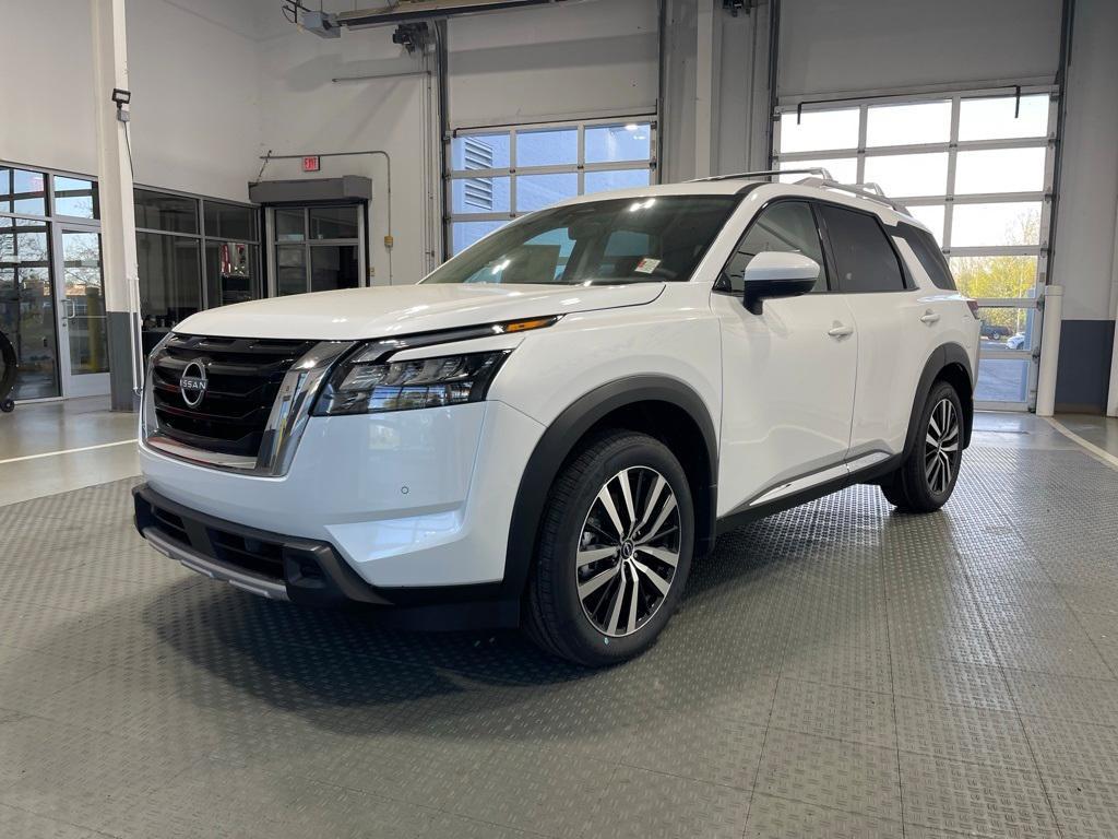 new 2025 Nissan Pathfinder car, priced at $48,763