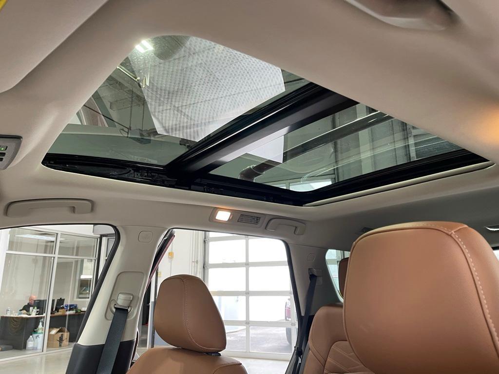 new 2025 Nissan Pathfinder car, priced at $52,380