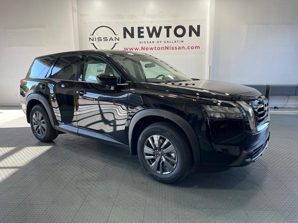 new 2025 Nissan Pathfinder car, priced at $28,475