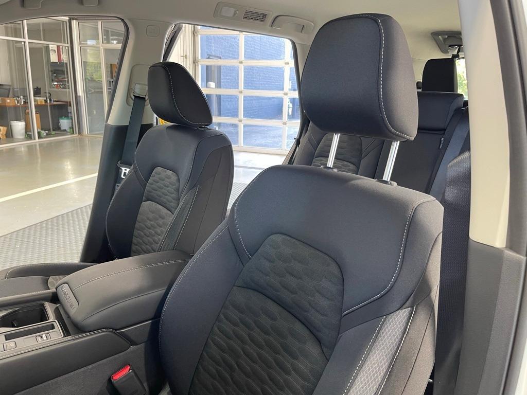new 2025 Nissan Pathfinder car, priced at $35,105