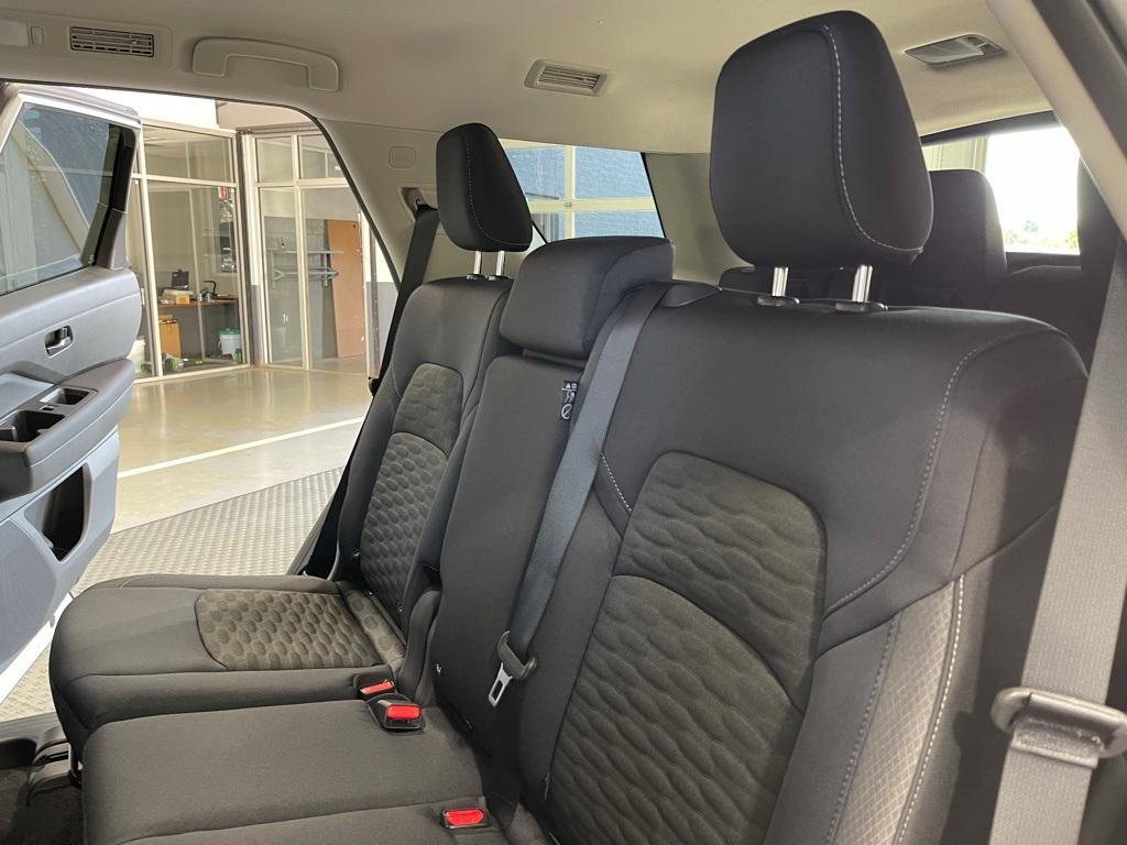 new 2025 Nissan Pathfinder car, priced at $35,105