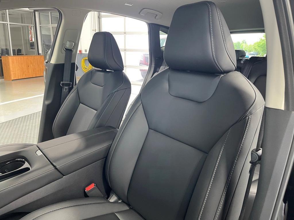 new 2025 Nissan Murano car, priced at $40,449