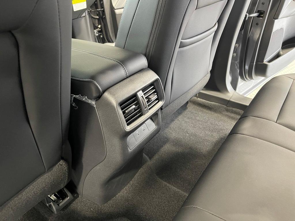 new 2025 Nissan Murano car, priced at $39,424
