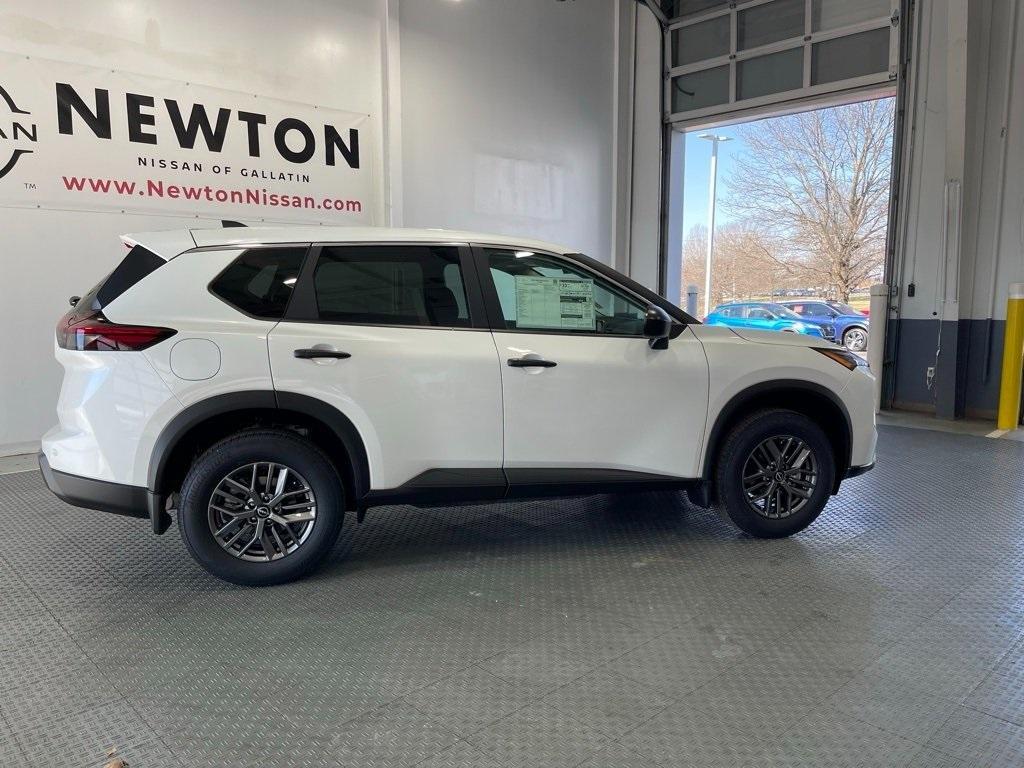 new 2025 Nissan Rogue car, priced at $25,660