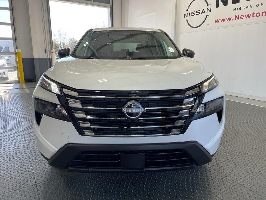 new 2025 Nissan Rogue car, priced at $25,660
