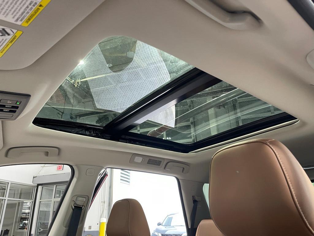 new 2025 Nissan Pathfinder car, priced at $47,563