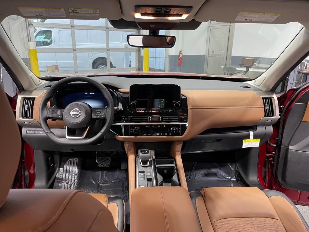 new 2025 Nissan Pathfinder car, priced at $47,563