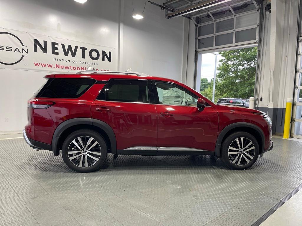 new 2025 Nissan Pathfinder car, priced at $47,563