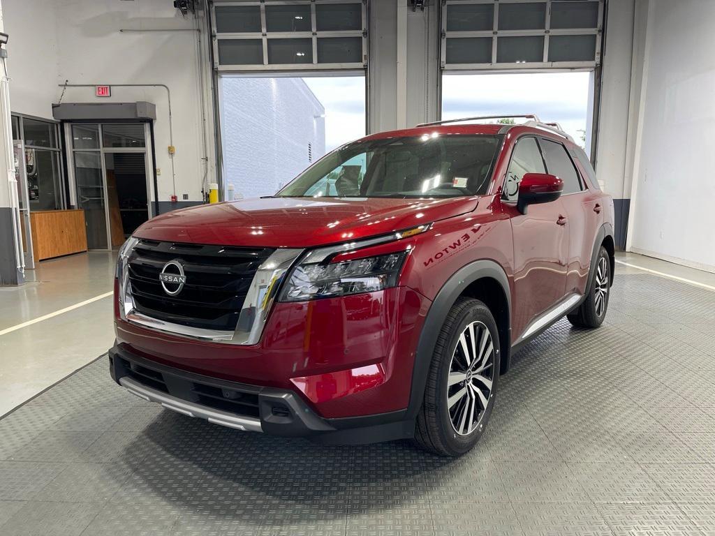 new 2025 Nissan Pathfinder car, priced at $47,563