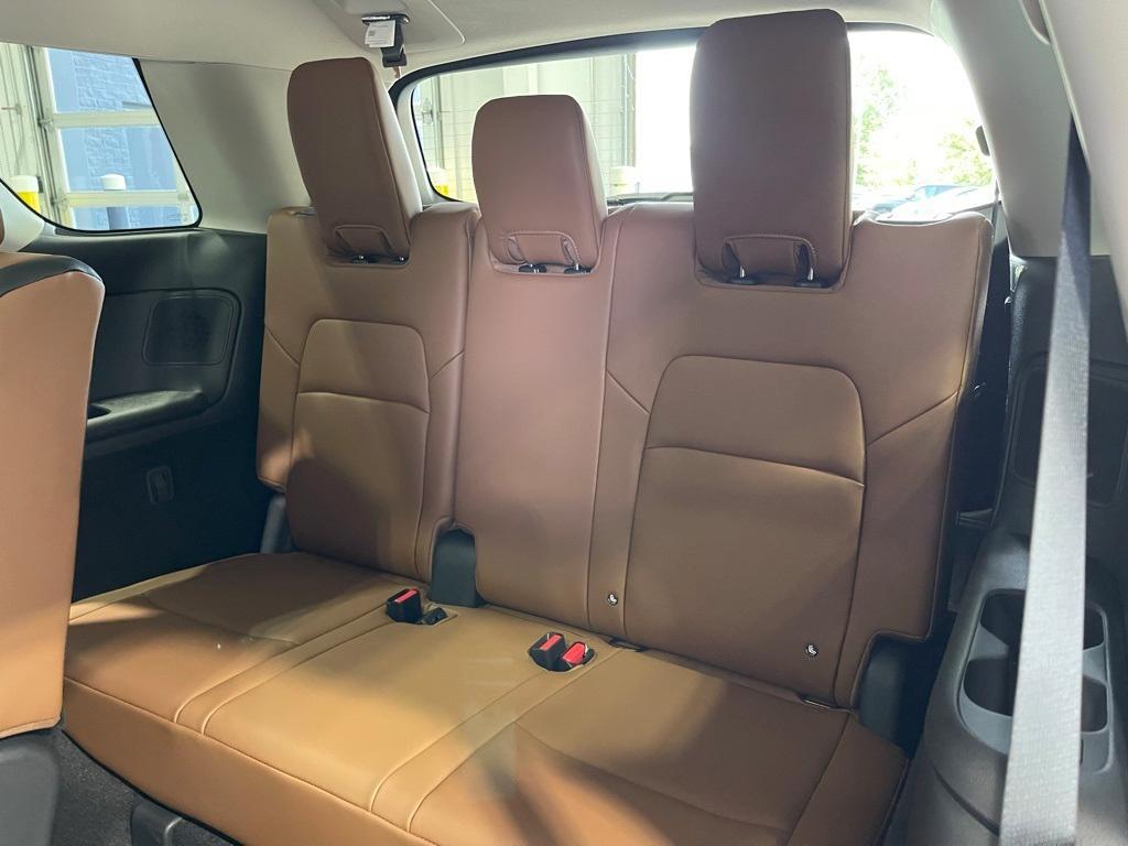 new 2025 Nissan Pathfinder car, priced at $49,364