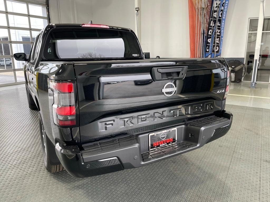 new 2025 Nissan Frontier car, priced at $34,625
