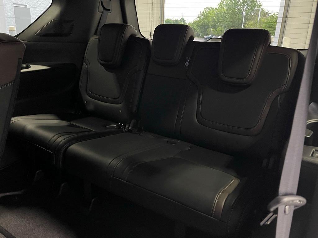 new 2025 Nissan Armada car, priced at $61,295