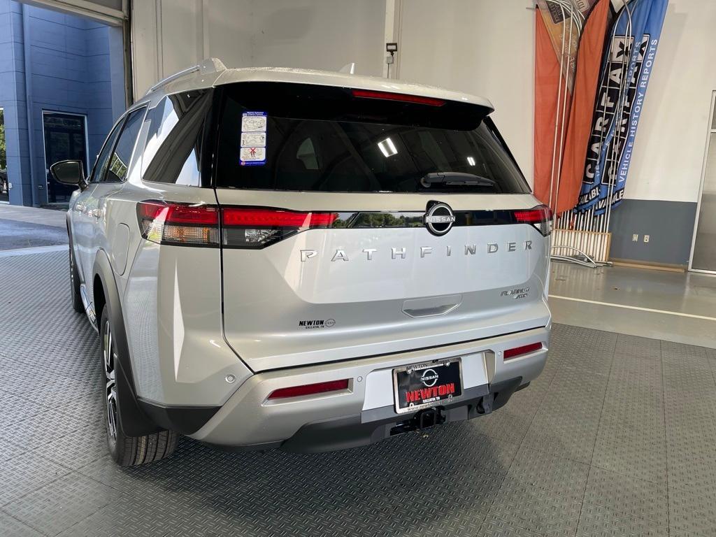 new 2025 Nissan Pathfinder car, priced at $49,183