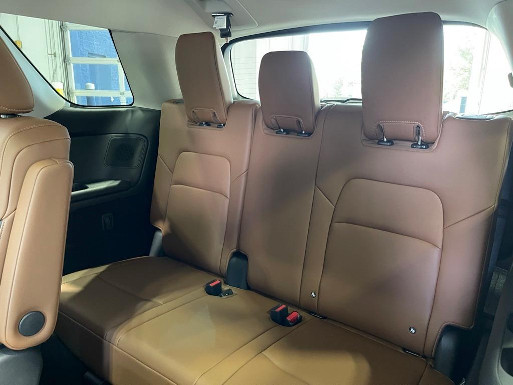 new 2025 Nissan Pathfinder car, priced at $49,183