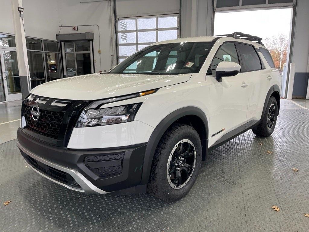 new 2025 Nissan Pathfinder car, priced at $41,787