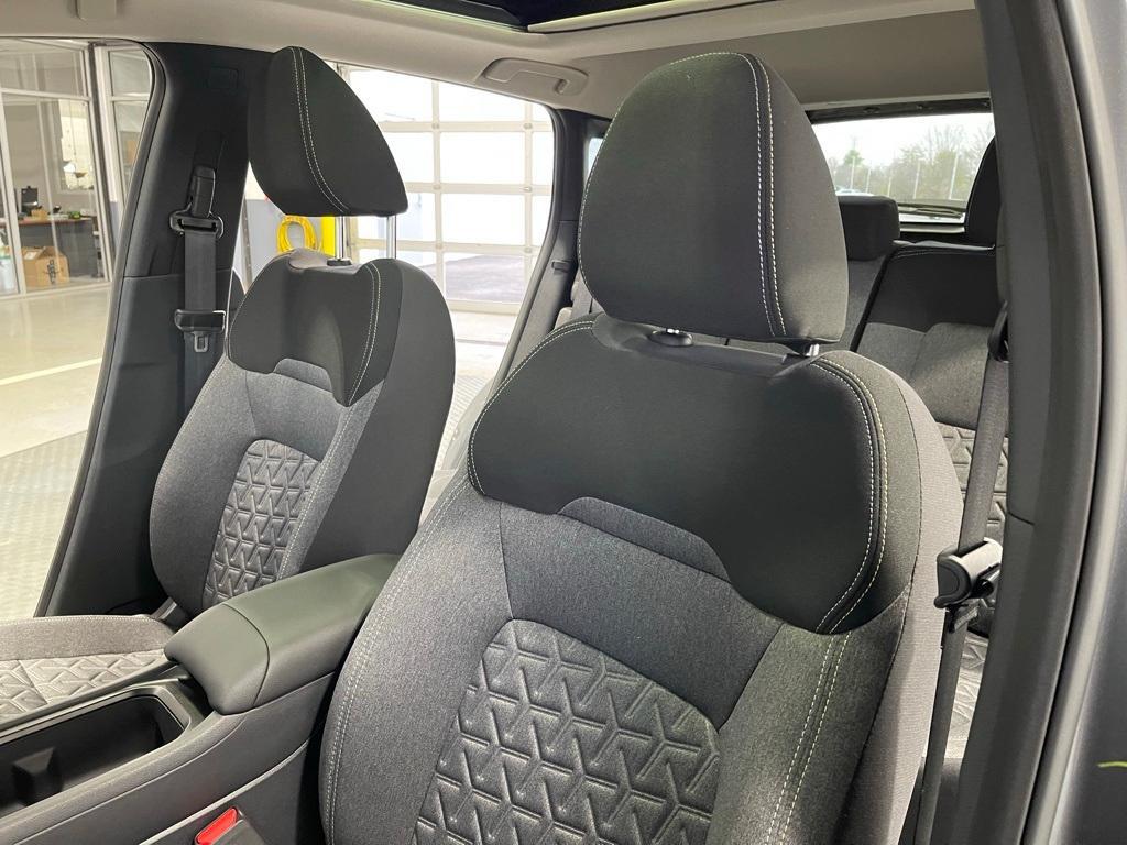 new 2025 Nissan Kicks car, priced at $26,790