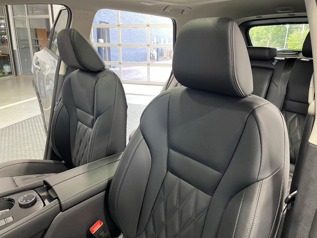 new 2025 Nissan Rogue car, priced at $40,335