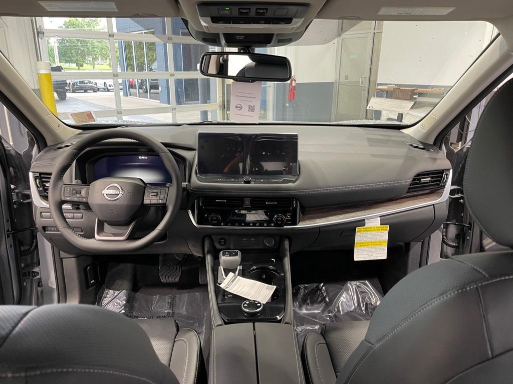new 2025 Nissan Rogue car, priced at $40,335