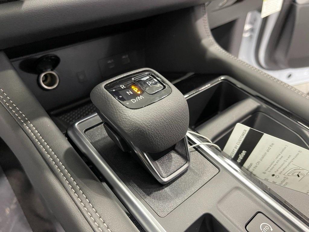 new 2025 Nissan Pathfinder car, priced at $50,348