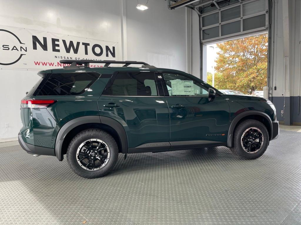 new 2025 Nissan Pathfinder car, priced at $46,175