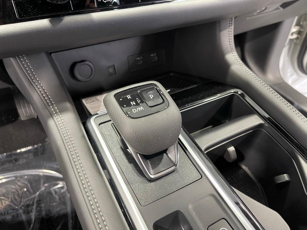 new 2025 Nissan Pathfinder car, priced at $49,058