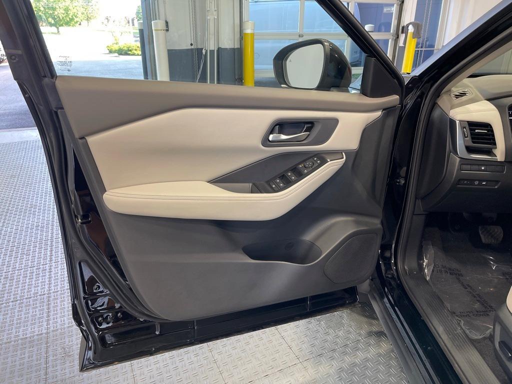 new 2025 Nissan Rogue car, priced at $29,341