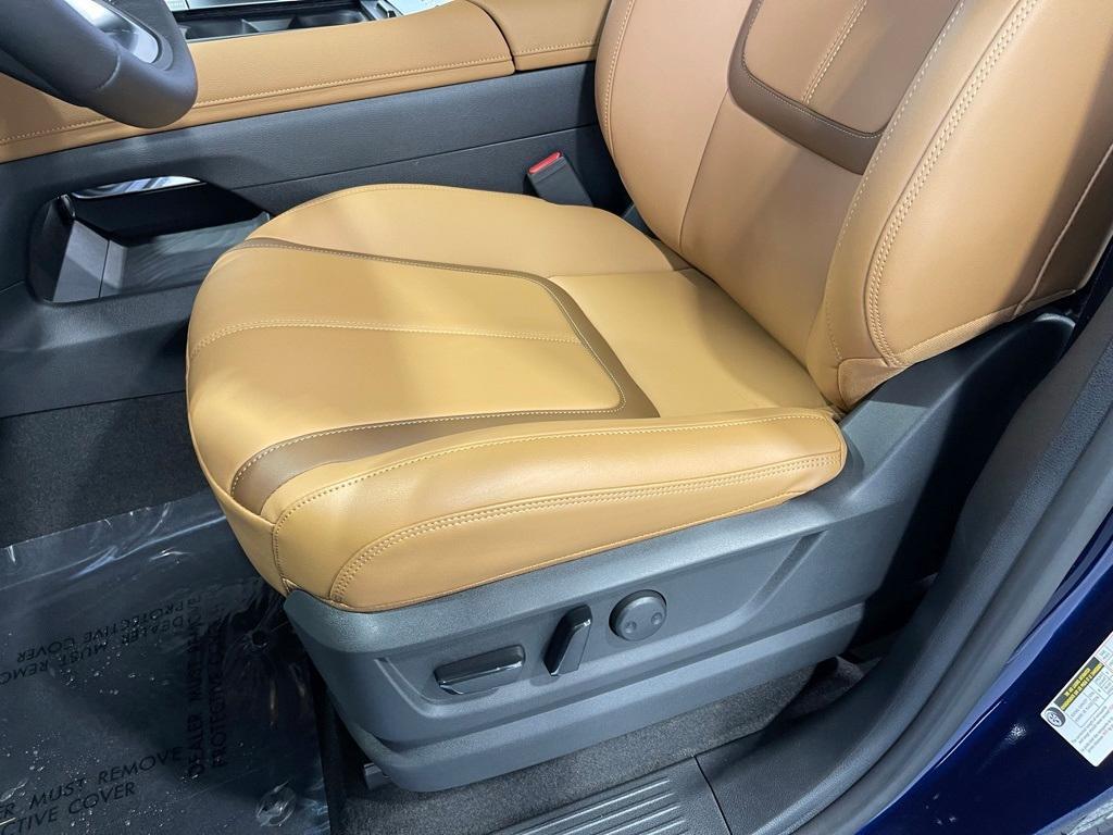 new 2025 Nissan Armada car, priced at $60,114