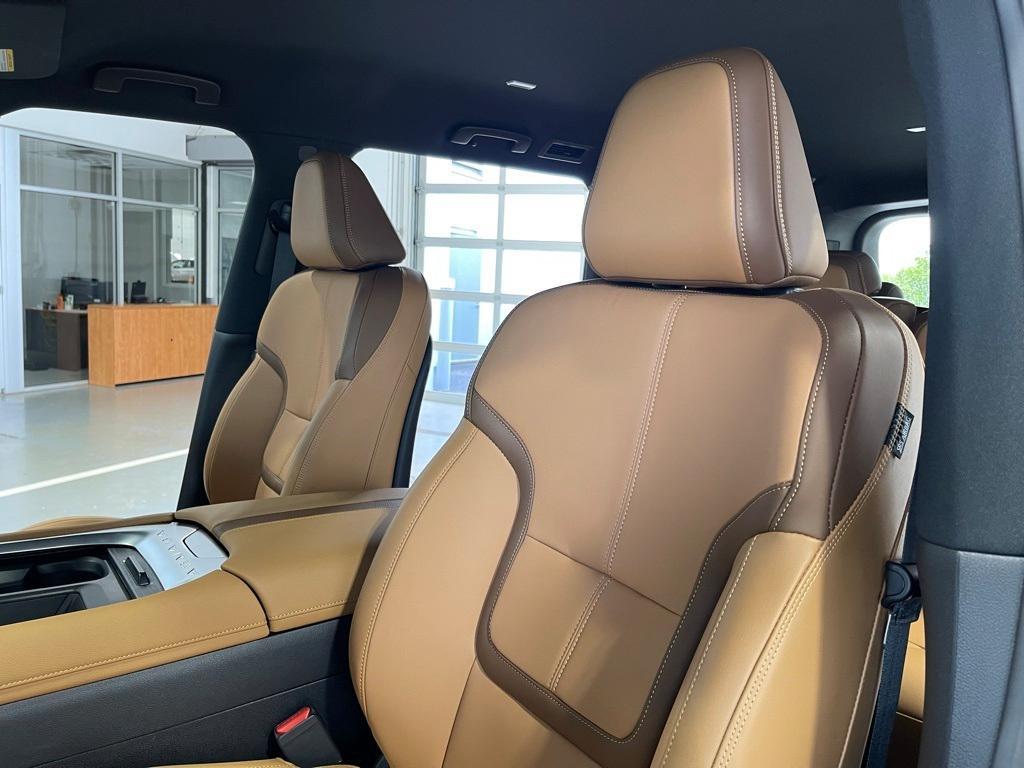 new 2025 Nissan Armada car, priced at $60,114