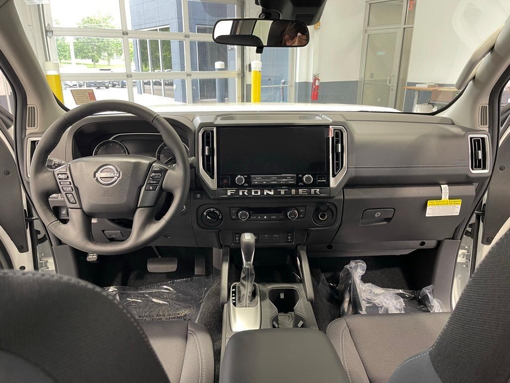 new 2025 Nissan Frontier car, priced at $38,309