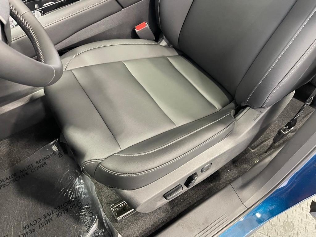 new 2025 Nissan Murano car, priced at $37,640