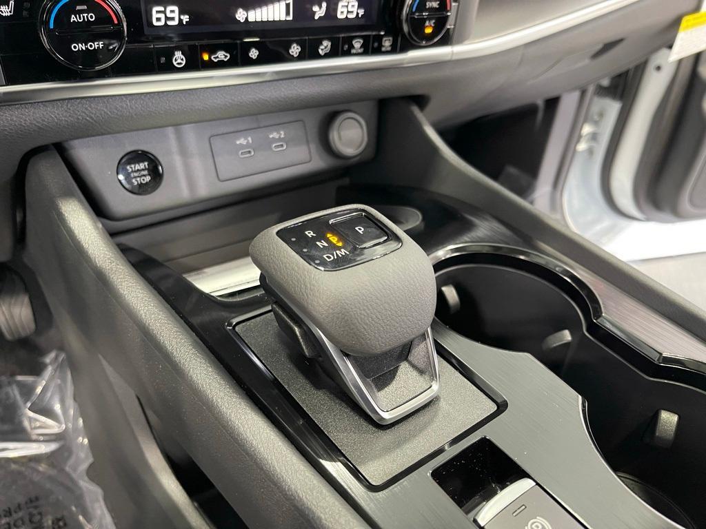 new 2025 Nissan Rogue car, priced at $31,531