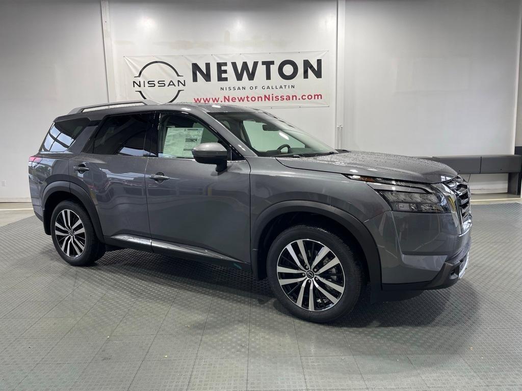 new 2025 Nissan Pathfinder car, priced at $39,175