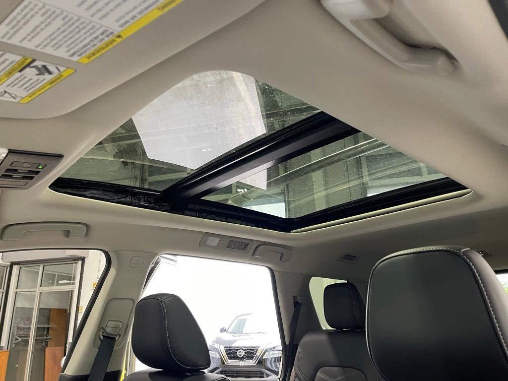 new 2025 Nissan Pathfinder car, priced at $47,633