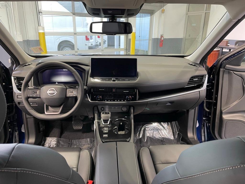 new 2025 Nissan Rogue car, priced at $33,665