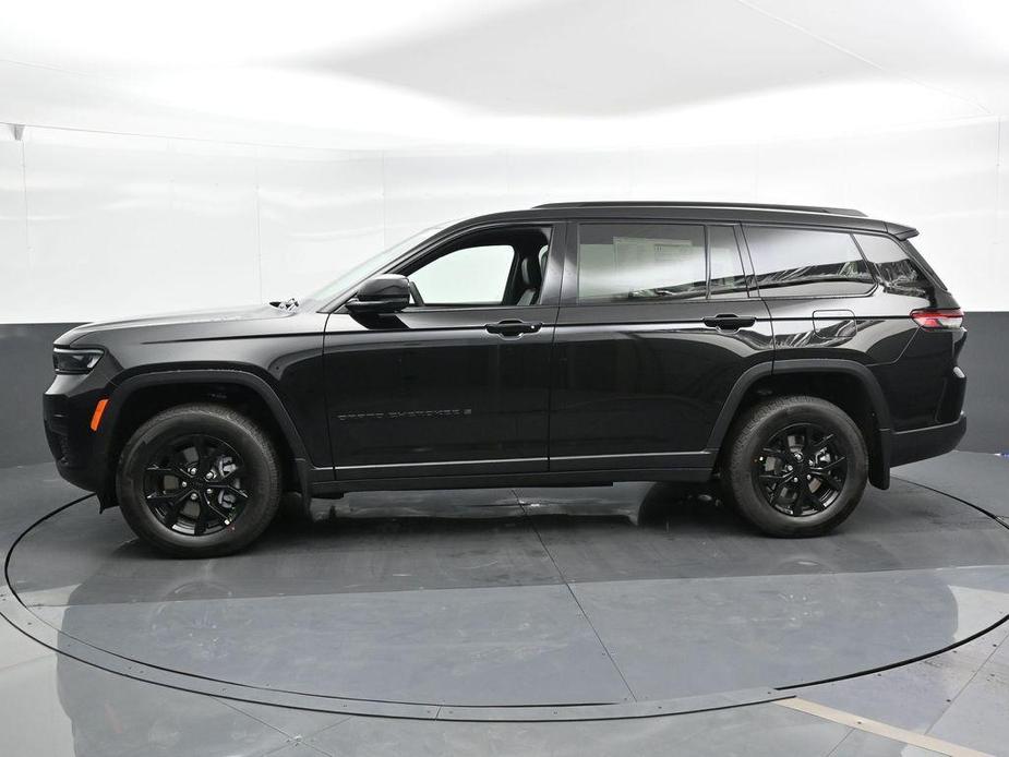 new 2025 Jeep Grand Cherokee L car, priced at $43,979