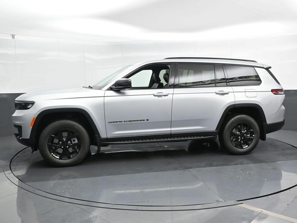 new 2025 Jeep Grand Cherokee L car, priced at $48,325