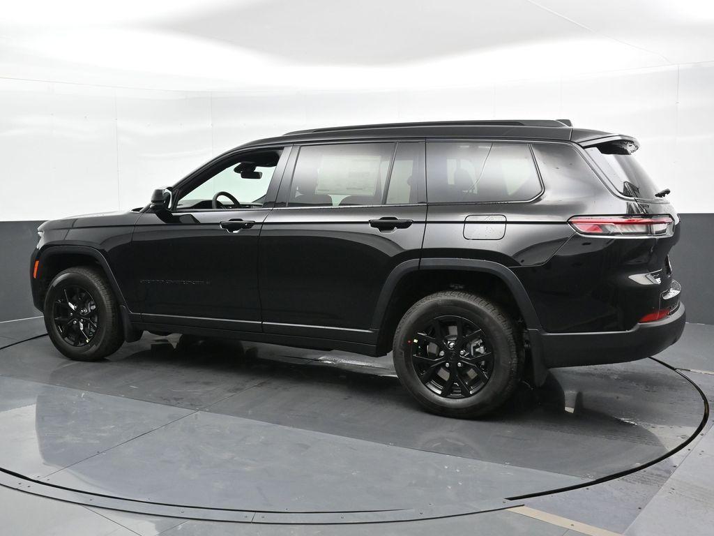 new 2025 Jeep Grand Cherokee L car, priced at $37,279