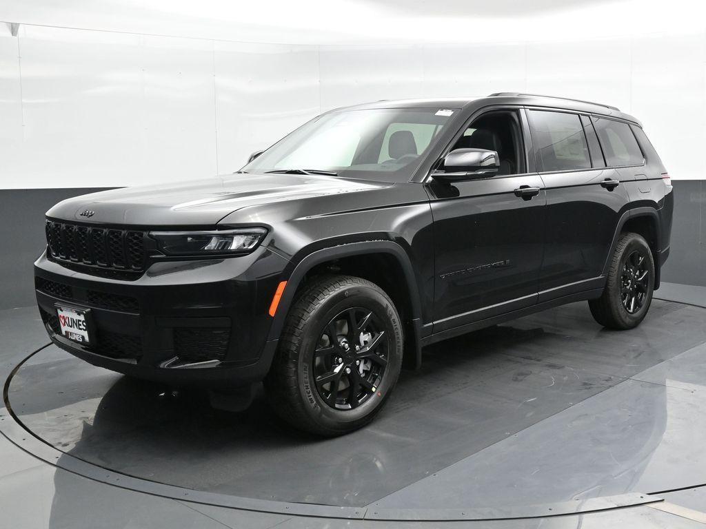 new 2025 Jeep Grand Cherokee L car, priced at $37,279