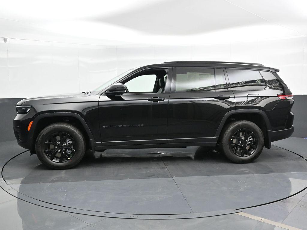 new 2025 Jeep Grand Cherokee L car, priced at $37,279