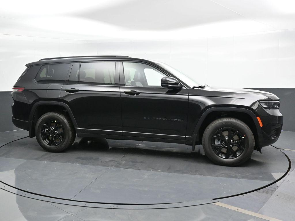 new 2025 Jeep Grand Cherokee L car, priced at $37,279