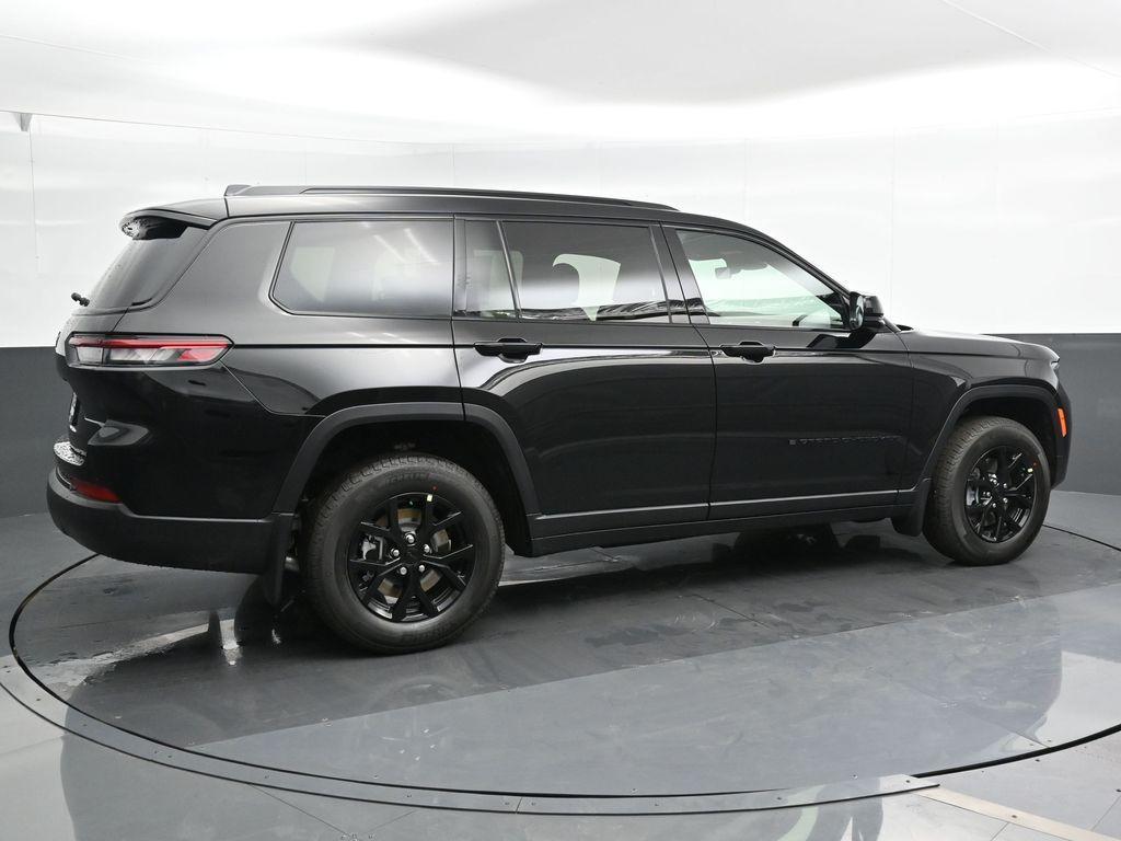 new 2025 Jeep Grand Cherokee L car, priced at $37,279