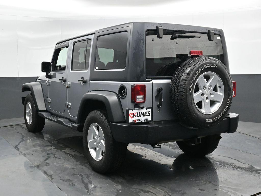 used 2015 Jeep Wrangler Unlimited car, priced at $14,370