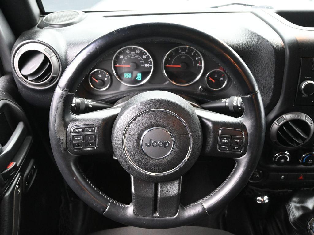 used 2015 Jeep Wrangler Unlimited car, priced at $14,370